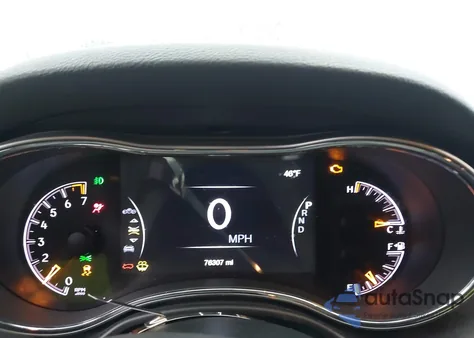 2018 Jeep Grand Cherokee Altitude 4X4 z USA, uszkodzony, nr VIN 1C4RJFAG6JC326856